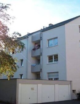 Gemütliche 2-Zi.-Souterrain-Wohnung in Oberasbach - Oberasbach