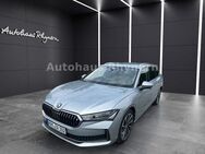 Skoda Superb, 1.5 TSI Combi IV mHEV 110kW L&K, Jahr 2024 - Hamm