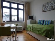 Kleines Single-City-Apartment: 1-Zimmer-Wohnung in Toplage HH-Uhlenhorst - Hamburg