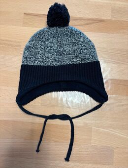 Kinder Winter Bommel Woll Mütze, Stick Optik von H&M, Größe 74/80 - Wadgassen