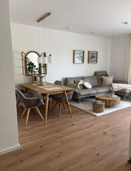 Moderne 3-Zimmer-Erdgeschosswohnung mit Garten & großer Terrasse in ruhiger Lage - Jüchen