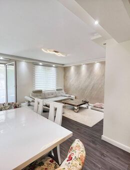 Neuwertige 3-Zimmer-Wohnung mit Balkon in Roth - Provisionsfrei! - Roth (Bayern)