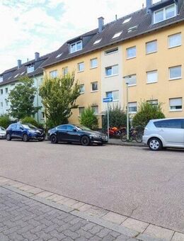 Lichtdurchflutete Wohnperle mit großzügigem Schnitt und Balkon zum Entspannen - Hanau (Brüder-Grimm-Stadt)