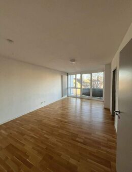 3 Wohnungen nähe Hauptbahnhof im 2.OG mit Kellerräumen und TG Stellplätzen - Ingolstadt