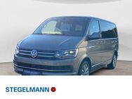 VW T6 Multivan, 2.0 TDI Highline, Jahr 2017 - Lemgo