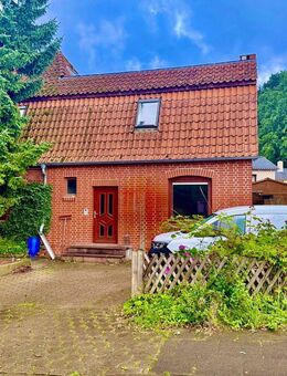 Charmante Eigentumswohnung im Einfamilienhausstil mit Garten und viel Platz zur Entfaltung - Buchholz (Nordheide)