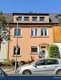 Zwei- bis Dreifamilienhaus mit Garten und Balkon in zentraler Lage von Dillingen zu verkaufen - Dillingen (Saar)