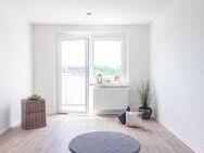 Bezugsfertige 3-Raum-Wohnung mit Balkon - Chemnitz