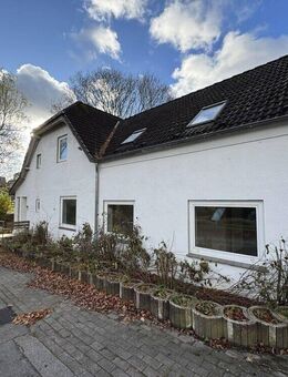 Potenzialstarkes Wohnhaus mit zwei Einheiten - für Sanierer und Gestalter - Mielkendorf