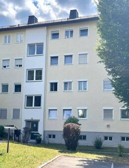 Charmante 3-Zimmer-Wohnung in zentraler Lage in Stuttgart Weilimdorf - Ideal für Singles oder Paare - Stuttgart