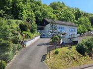 Einfamilienhaus mit viel Nutzungspotenzial und herrlicher Aussicht! - Bettingen