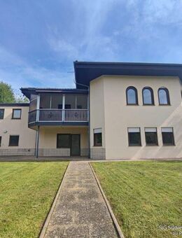 Ansprechendes Einfamilienhaus in idyllisch gelegenes Wohnobjekt in Bretten - Wanne zum Top Preis - Bretten