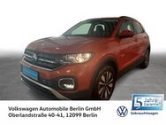 VW T-Cross, 1.5 TSI MOVE, Jahr 2023 - Berlin