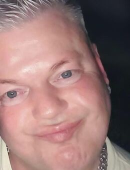 Frau aus ab 50j aus Duisburg gesucht - Duisburg
