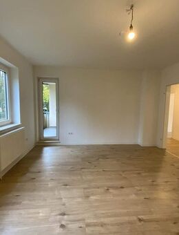 Renovierte Erdgeschoss-Wohnung auf dem Knüll frei! - Gütersloh