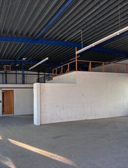 3 Fam. Haus mit Gewerbehalle in HN-Böckingen zu Verkaufen !!!! - Heilbronn