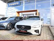 Volvo V60, B4 B Plus Dark BusinessPak 19Zoll, Jahr 2022 - Potsdam