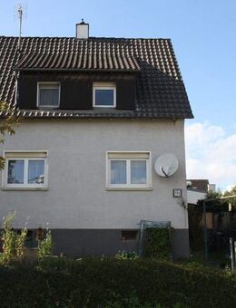 Saniertes älteres Einfamilienhaus in ruhiger Wohnlage mit kleinem Garten - Walzbachtal