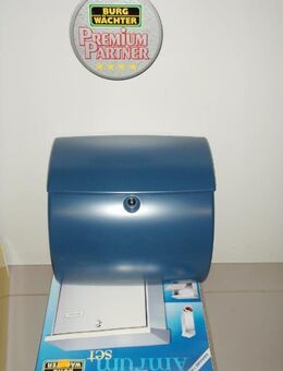 Briefkasten mit Zeitungsfach - Ulmen Ulmen
