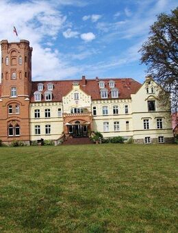 Dachgeschosswohnung im Schloss Lelkendorf - Lelkendorf