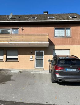 Einfamilienhaus mit Einliegerwohnung mit Weitblick über ganz Balve - Balve
