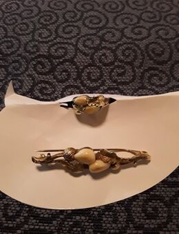 Antiker Grandelschmuck, Ring und Brosche - Rösrath