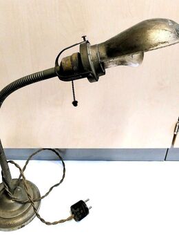 alte Schreibtischlampe, original - Dresden