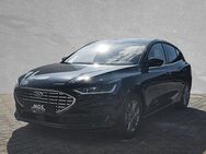 Ford Focus, 1.0 Titanium EcoBoost # #, Jahr 2022 - Bayreuth