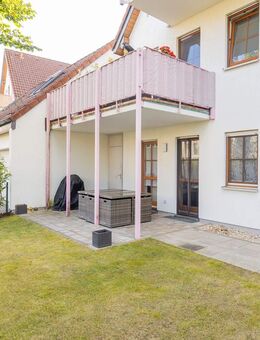 Moderne Vierzimmerwohnung in Leegebruch - Zwei Terrassen, Einbauküche, Keller, Rollläden, Stellplatz - Leegebruch