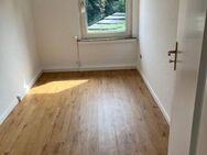 Sehr schöne und gepflegte 3,5 Zimmer Wohnung - Dortmund
