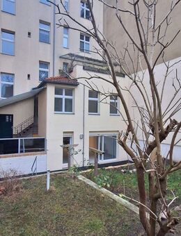 Wohnung*Haus im Haus mit eigenem Gartenanteil*großer Terrasse in Westlage zum ruhigen Garten - Berlin