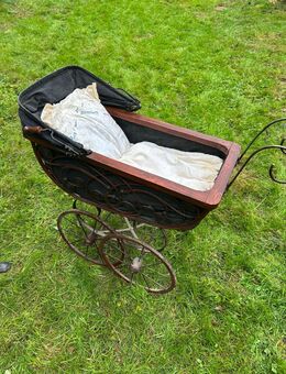 Nostalgie Puppenwagen / Kinderwagen - Herne