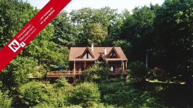 Alles außer gewöhnlich! Villa im Chaletstil mitten im Pfälzer Wald