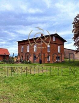 Charme, Raum & Möglichkeiten - Zweifamilienhaus mit ca. 1,8 ha Grundstück in Tripkau - Amt Neuhaus