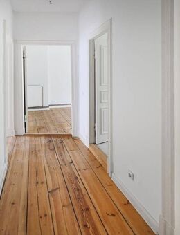 Geräumige Single- oder Paarwohnung - Frisch renovierte 2-Zi.-Wohnung im ruhigen Moabit - Berlin