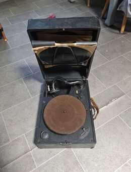 Grammophon thorens - Oberweißbach (Thüringer Wald)