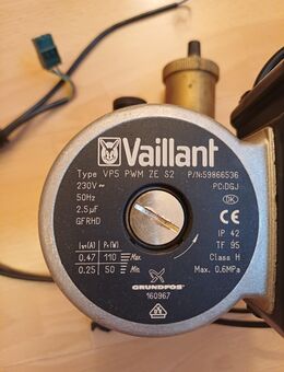 Grundfos Vaillant VP 5 PWM ZE S2 Umwälzpumpe 160967 aus VC 356E - Remscheid