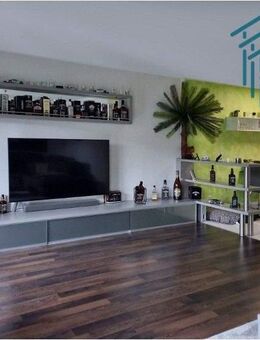 Sehr großzügige 2 Zimmerwohnung mit sonnigem Balkon - Heusenstamm