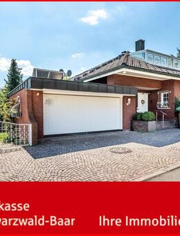 Villa/Einfamilienhaus mit Doppelgarage - Niedereschach