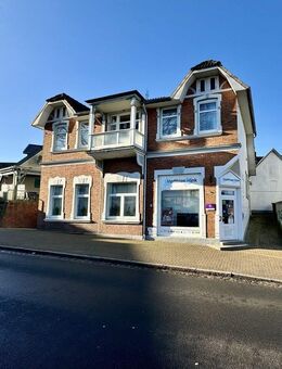 NEUER PREIS!!! Zentrumsnahes Einfamilienhaus mit Gewerbeeinheit in Burg! - Burg (Dithmarschen)