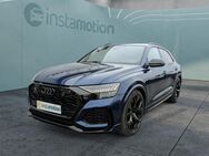 Audi RSQ8, 70 TFSI V8 quattro, Jahr 2023 - München