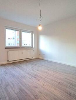 Sanierte 3-Zimmer-Wohnung mit Balkon - Minden (Nordrhein-Westfalen)