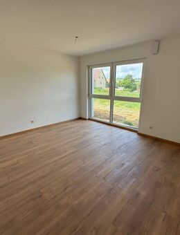 Neubau 2 Zimmer EG Wohnung mit Garten & Stellplatz - Bissingen