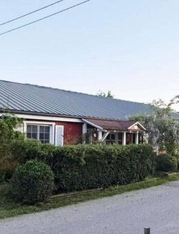Sehr Geräumiges, günstiges Einfamilienhaus mit Offenstall in Königsfeld im Schwarzwald - Königsfeld (Schwarzwald)