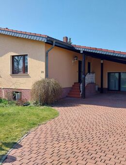 großes Wohnhaus mit Pool & Garage - Rathenow