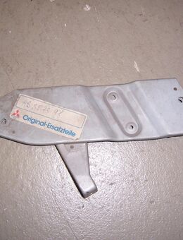MB357398 Radiohalter rechts Mitsubishi Colt/Lancer/Lancer Kombi - Hannover Vahrenwald-List