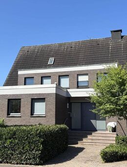 Großzügige Eigentumswohnung im Stil einer Doppelhaushälfte mit Carport und Garten! - Lüdinghausen