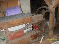 Uralt Futterschneidmaschine - Großbreitenbach