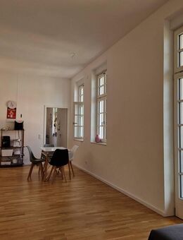 3-Zimmer Wohnung mit Morgensonne, Balkon, Tiefgarage - Villingen-Schwenningen