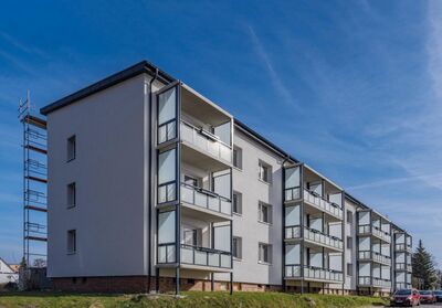 Frisch saniert: Barrierearme 3-Raum-Wohnung mit Balkon